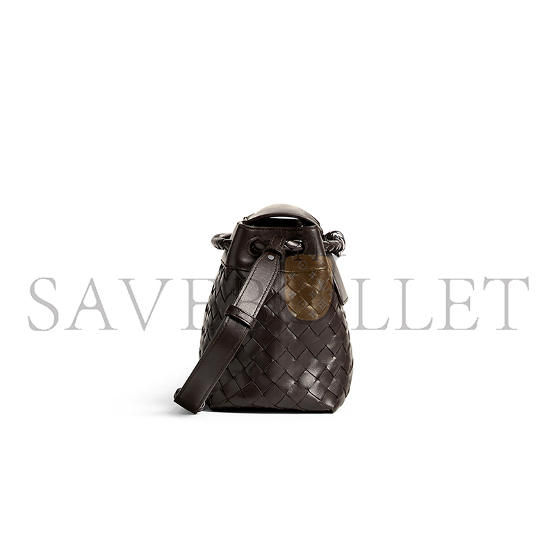 BOTTEGA VENETA SMALL ANDIAMO MESSENGER 815781V2HLD2364 (29*20*13cm) BOTTEGA VENETA SMALL ANDIAMO MESSENGER 815781V2HLD2364 (29*20*13cm)