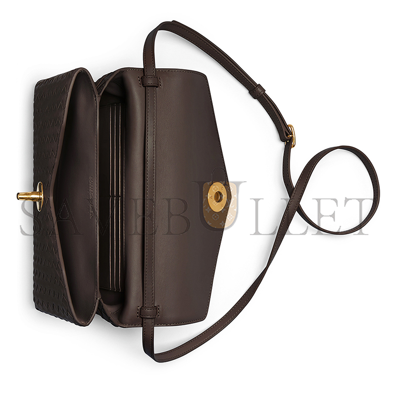 BOTTEGA VENETA KNOT LOCK 817191V08Z02190 (25*16*5.5cm) BOTTEGA VENETA KNOT LOCK 817191V08Z02190 (25*16*5.5cm)