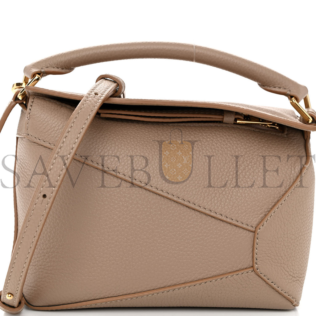 LOEWE CALFSKIN MINI PUZZLE EDGE BAG SAND (18*12.5*8cm)